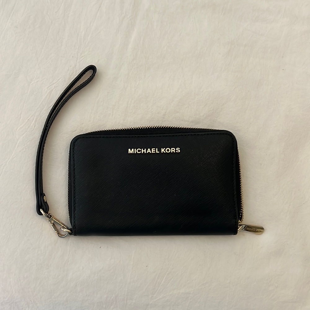 Michael Kors, black medium wallet